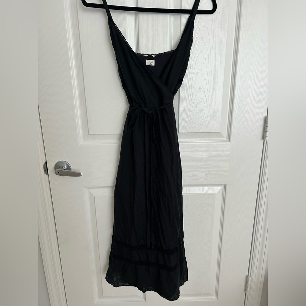 Aritzia Wilfred Léger La Boheme Linen Blend Wrap Dress Black Size Medium